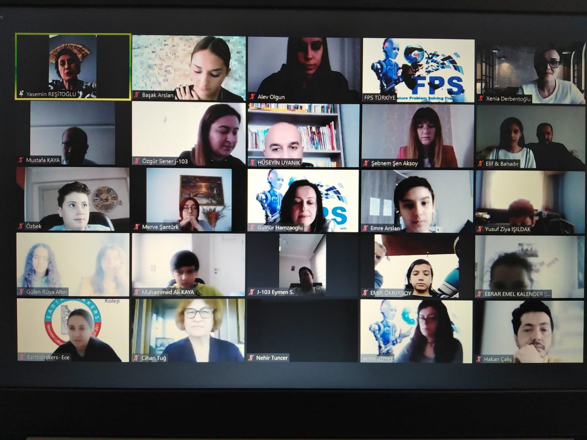 29MayisEtimesgt's tweet photo. TÜRKİYE ŞAMPİYONU olan
Screen Friends takımımız dijital platformda düzenlenen törenle kupalarına kavuştu.
Devamı;https://t.co/xYquuDOP9n
.
.
.
#fps #fpsi #türkiye #şampiyon #ortaokul #CmPS #junior #ScreenFriends #uluslararası https://t.co/Jrm4tZ9xwB