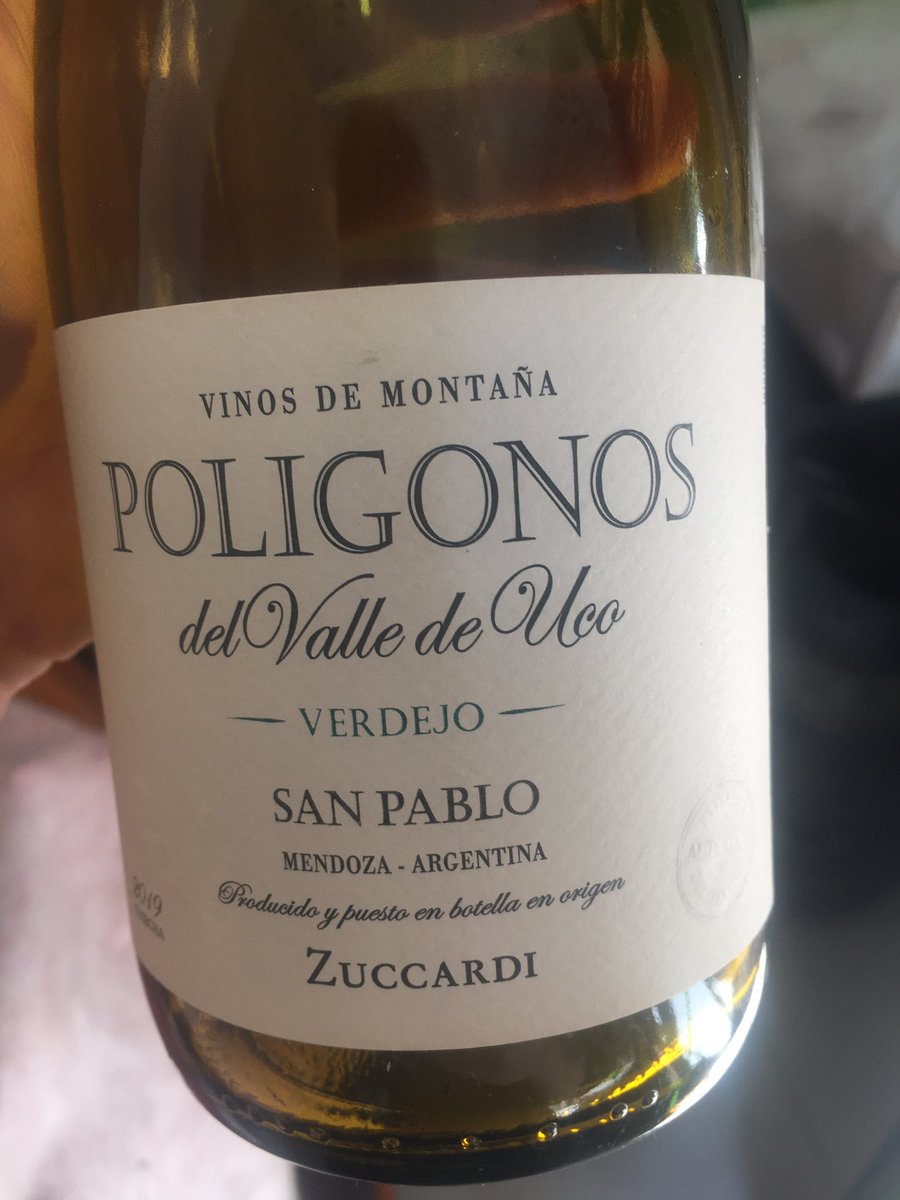 De los muchos proyectos que buscan transmitir terruños mendocinos, el de Polígonos, es el que más me gusta.