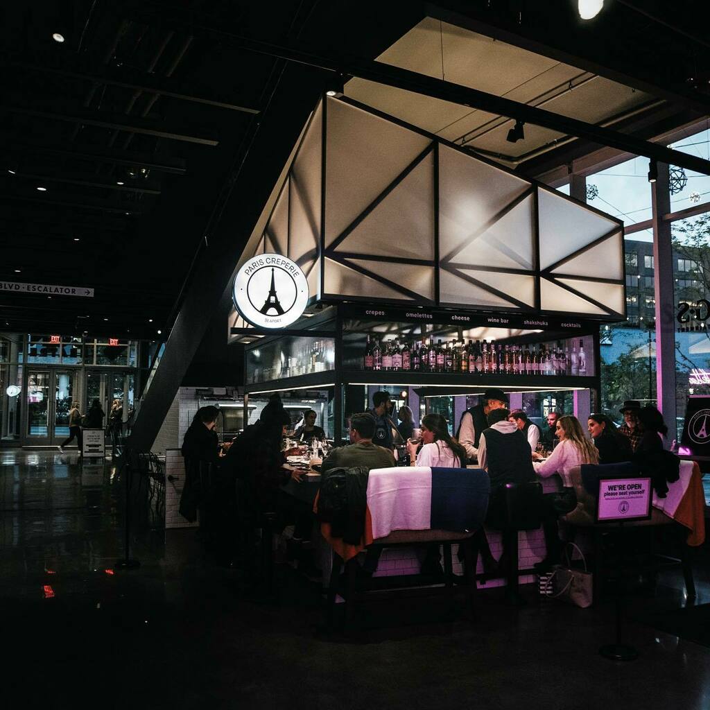 ParisSeaport's tweet photo. What a day! Patio energy felt so good today ⚡️We’re lingering over a good cocktail and a late night snack...we’re here for you until 11:30...📸 @iliveinmykilt https://t.co/Y29k0Ik7Gh