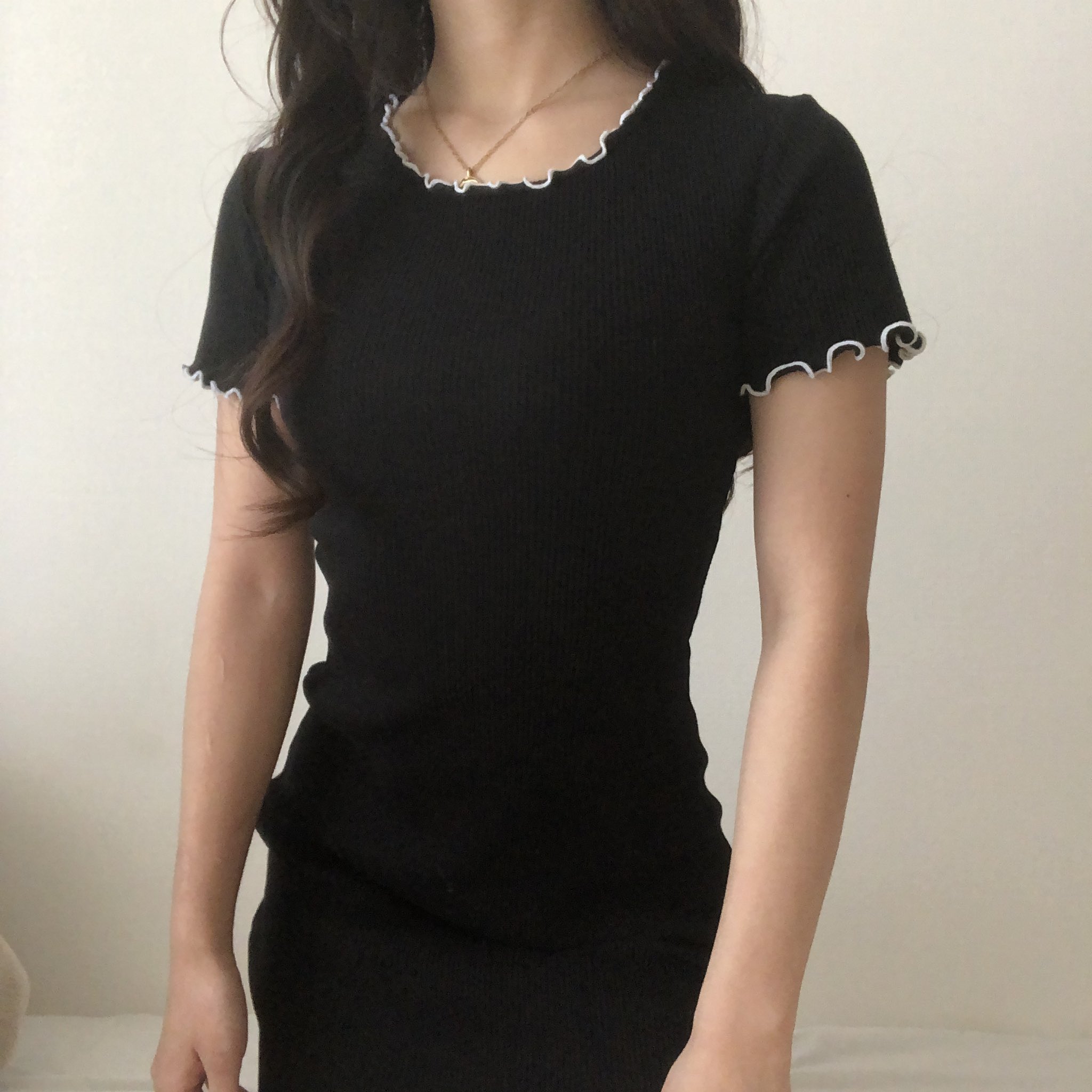 𝑚𝑜𝑒𝑡 Zaraのワンピース こないだ全体の写真載せたやつ 肌寒いときはジャケットを合わせても可愛いかったです ジャケットもネックレスもzara 骨格ストレート 骨格ウェーブ T Co 68e9dtsr3q Twitter