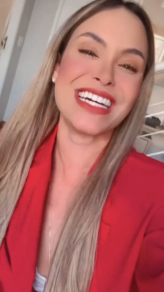 gidolffo's tweet photo. A beleza dessa mlhr 🥰 https://t.co/BkHP9vohd4