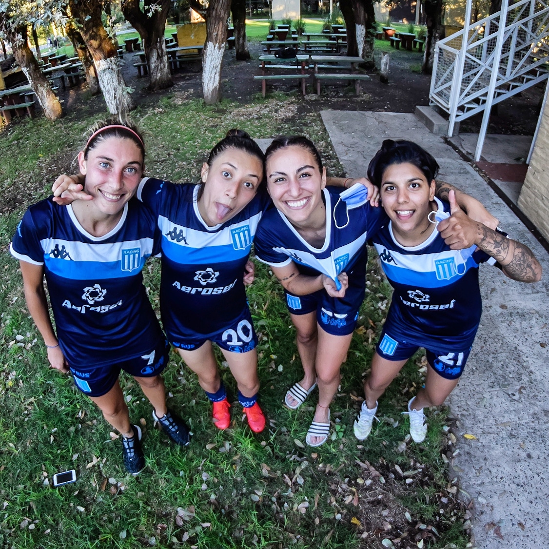 Con ustedes: las goleadoras de la tarde 💪⚽

#VamosRacing