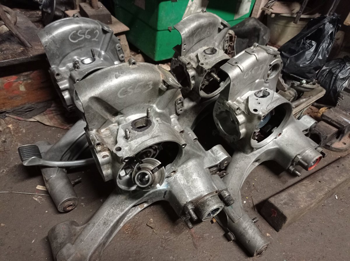 CSG_workshop's tweet photo. Overhaul engine vespa's
#vespa #vespaclasic #vespaworkshop #bengkelvespa https://t.co/Z53nQNYzrF