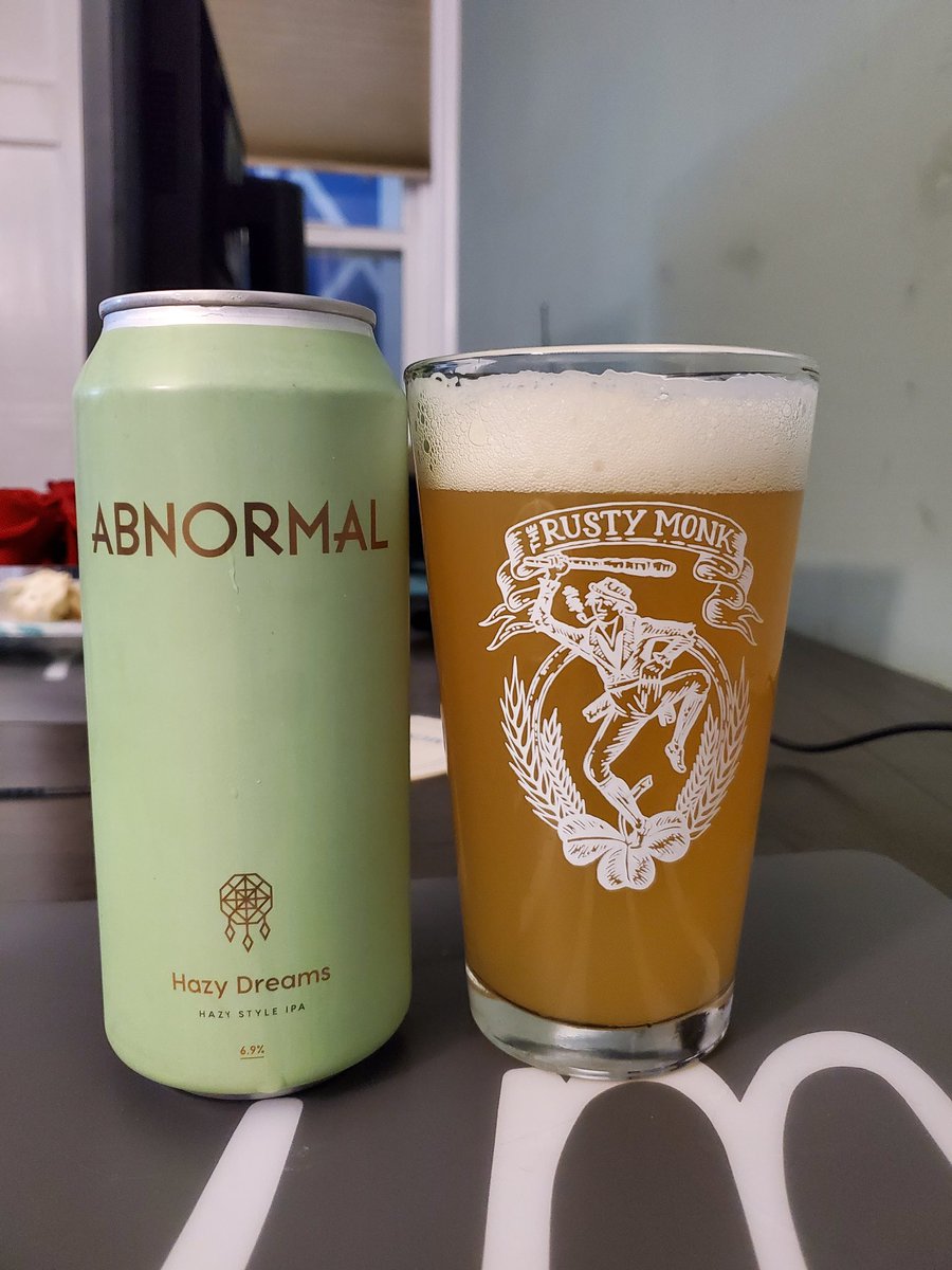 Wolfrd24's tweet photo. Hazy Dreams - Hazy IPA: tasty, dank &amp; dense. A perfect mixture of floral aromas, &amp; bitter fruits. Great beer from Abnormal! 9/10
#hazydreams #abnormalbeerco #abnormalbeer #hazyipa #SanDiego https://t.co/9KlgqWv4c5
