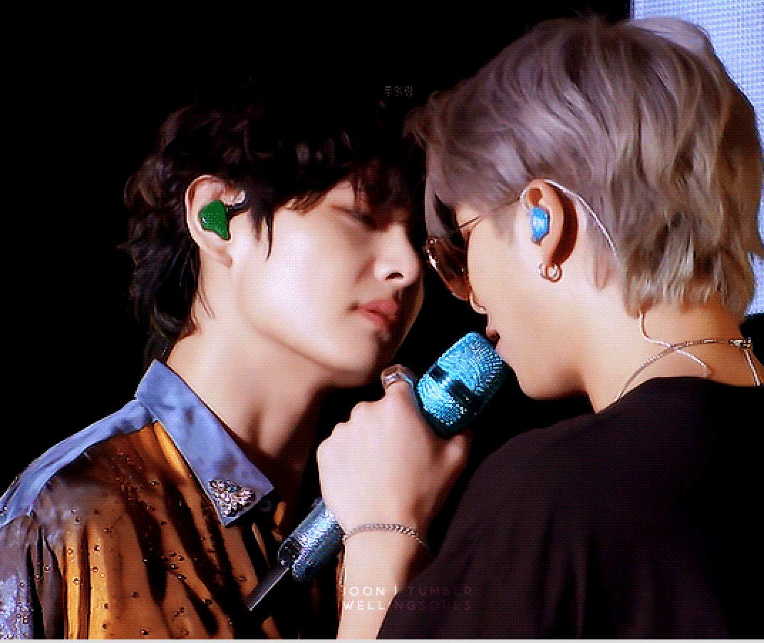 vmon- i'm sorry but jfksjfsjfsjfkjsfkjsfkj tae is going to eat nj and one day nj will realize he can eat him back- "i'm sorry baby"- tae serenading joon in the soop- horny stages...- them talking abt how they take care of each other all the time :') not ok- THESE 4 IMAGES?