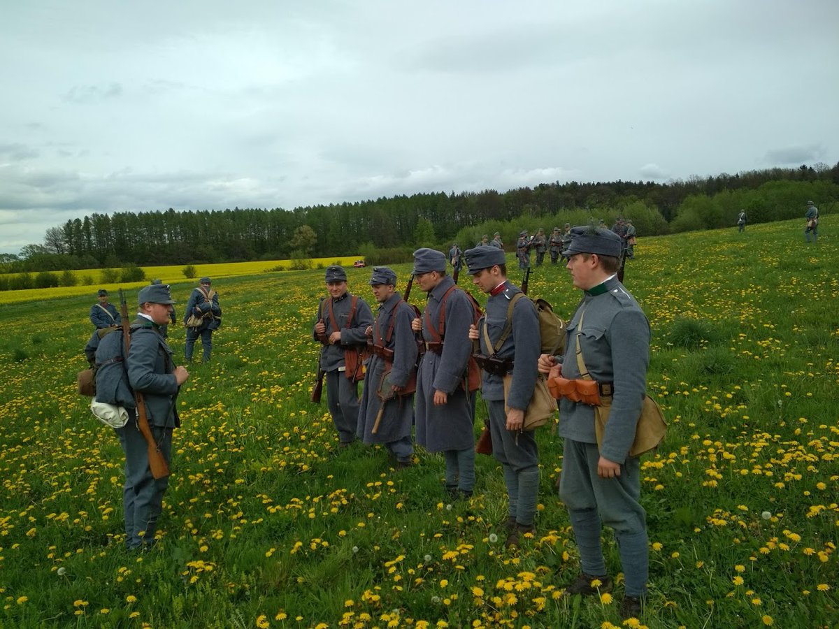 Reenactment of the early war on the eastern front 1/5