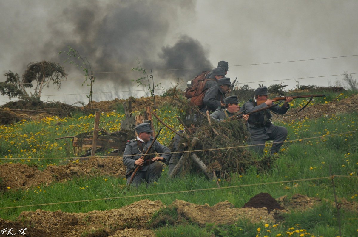 Reenactment of the early war on the eastern front 4/5