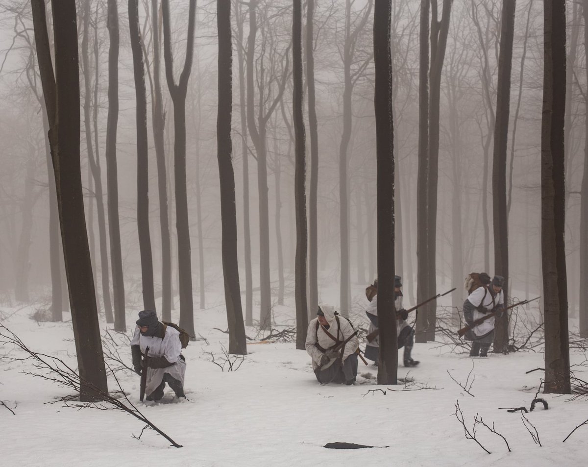 Reenactment during winter 2/4