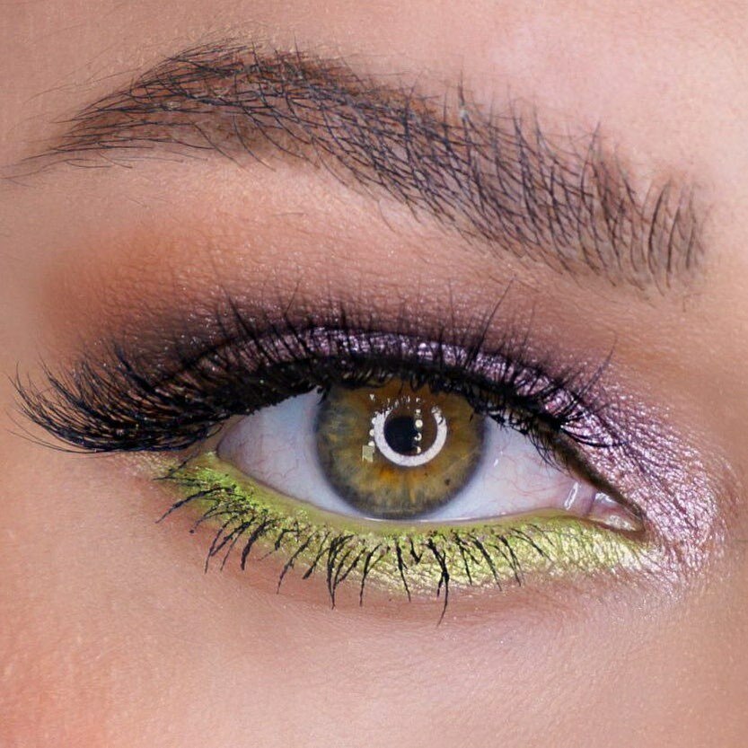 OFRACosmetics's tweet photo. @makeabella is giving us 𝘦𝘺𝘦 with a touch of the MILK AND COOKIES Highlighter and ROSE MAKEUP FIXER 💜💚 https://t.co/HljyfCAFHX https://t.co/cnPmrg7ylU