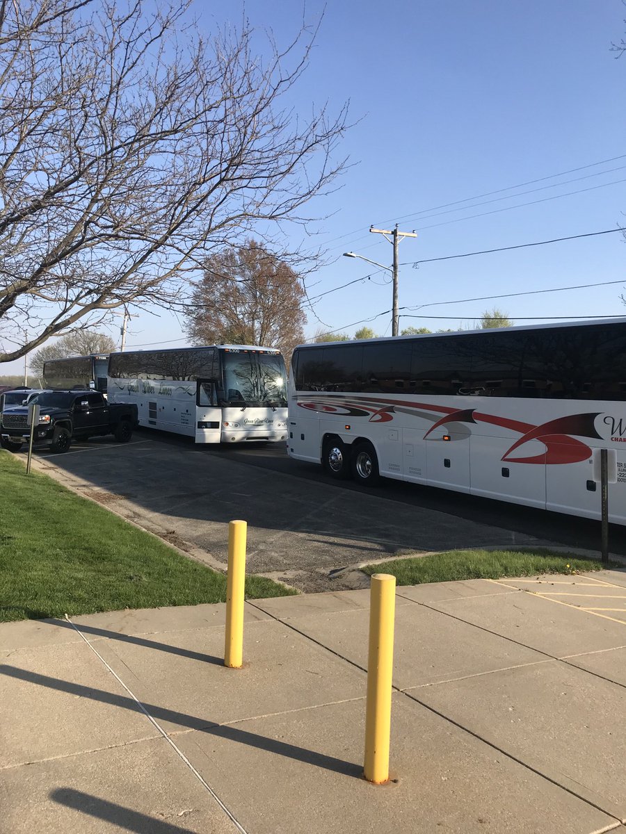coondog18's tweet photo. Prom 2021!  Riding in Style!  They deserve it!! #weareerie1 https://t.co/2BZmKQLtky
