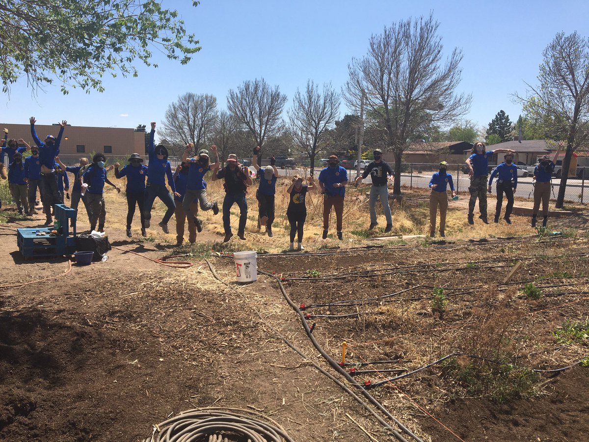 Earth Day Resource Fair! Coming together as a community was beautiful #volunteers make it happen! <a href="/ABQschools/">Albuquerque Public Schools</a> @APSLZ1 <a href="/cabq/">City of Albuquerque</a> #APSisBack <a href="/abqciqlovia/">ABQ CiQlovía</a> <a href="/ABC_Partnership/">ABC Community School</a> Muchos Gracías! Doing our part in keeping it safe.