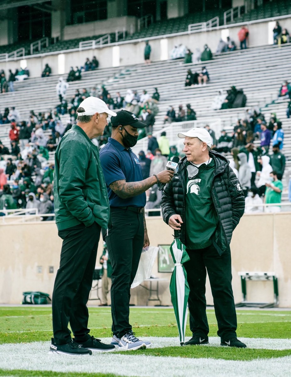 Practice 15/15. Spring Ball✅ Go Green!
#MoreWorkToBeDone #RELENTLESS