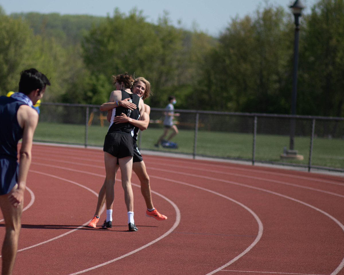 Rewriting the record books takes a lot of heart and great teammates. Congratulations to new School Record Holder for 1600m Aiden Barnhill (4:09.29) and his teammates Declan Rymer (4:10.59) Holden Betz (4:19.28) and Henry Debuque (4:26.82)
<a href="/DASD_Athletics/">Downingtown Athletics</a> <a href="/PennTrackXC/">MileSplit Pennsylvania</a>