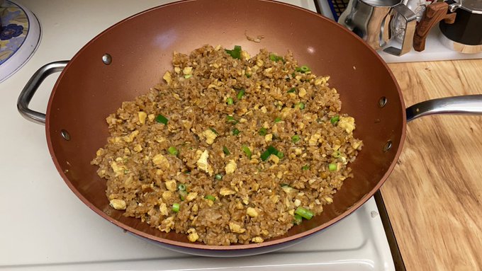 Yo girl can cook 🥰🤤🥰 https://t.co/mFtLuCm9LO<a href="/tag/facts"class="tags"><span>#facts</span></a>