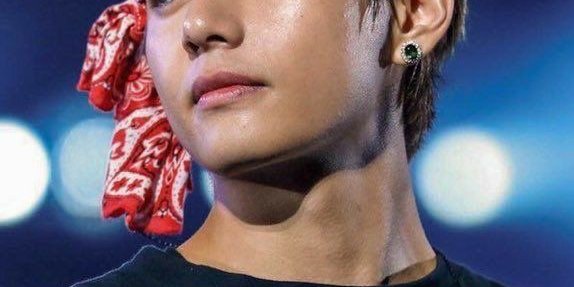 kim taehyung's natural and beautiful melanin skin tone : a heavenly thread