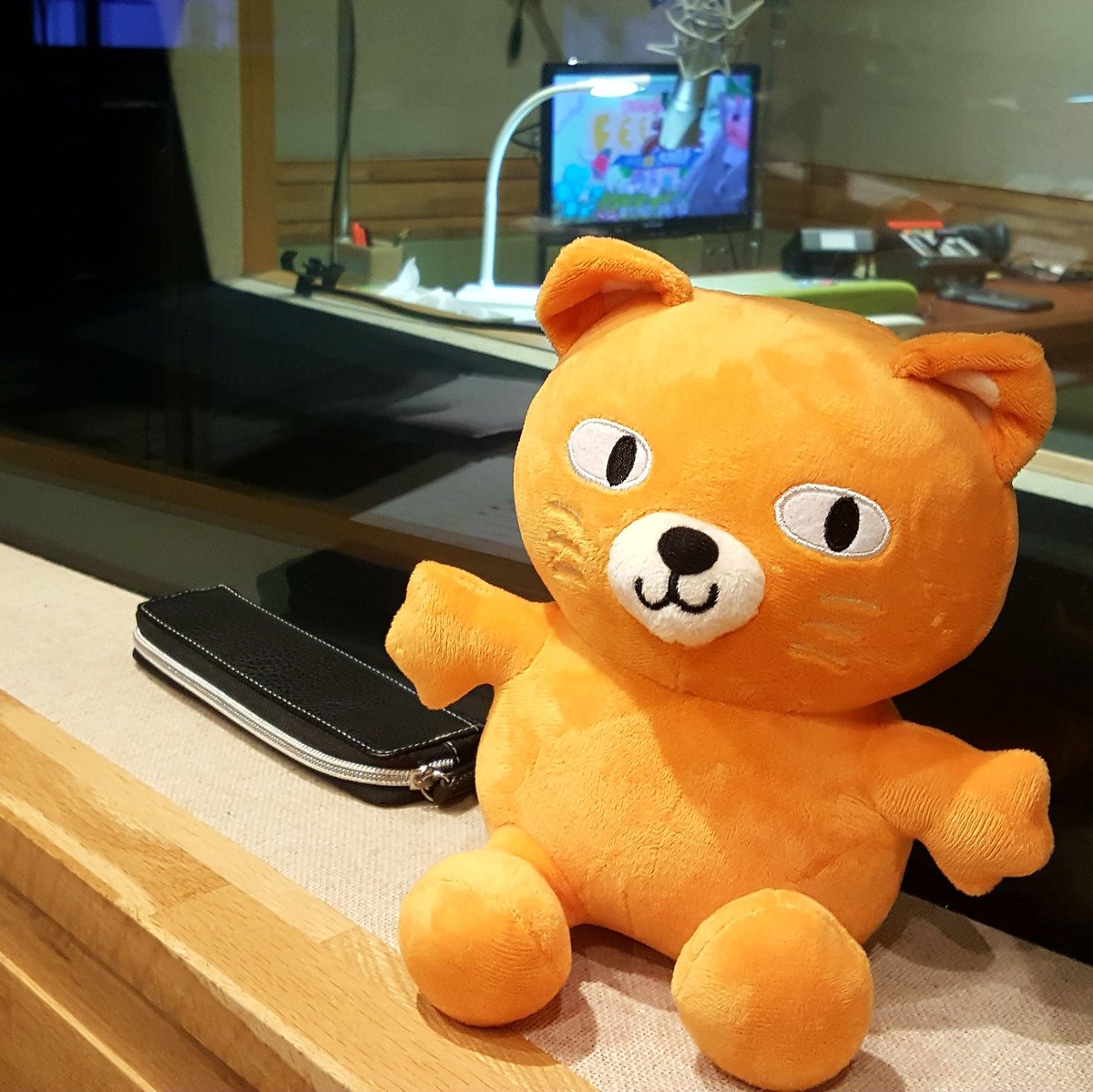 岩居由希子 名探偵コナン 裸の少年 Eee探偵社 トリプルイー探偵社 第61話 変電所の役割を調査せよ 電気を効率良く送るため どのように電気が変圧されて届けられるのでしょうか 阿比留探偵が調べました T Co Nmfs3wgkjl 声の出演