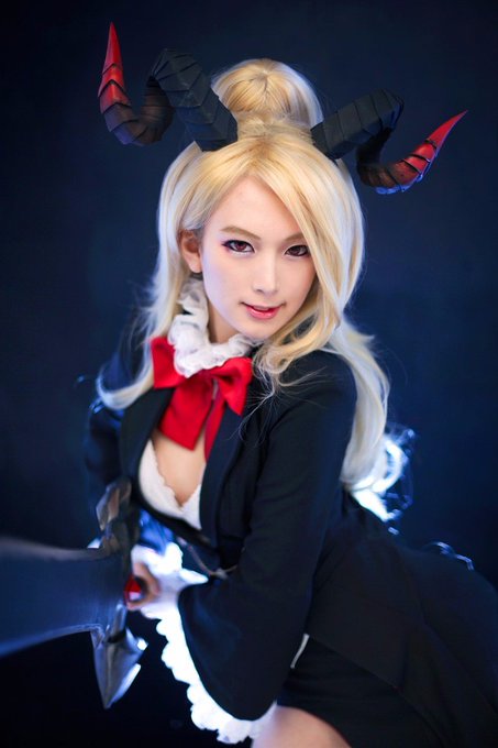 Twitterのコスプレ画像2