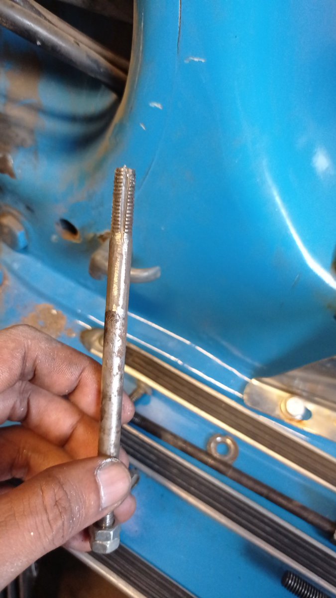 CSG_workshop's tweet photo. What the fxxck 😔😔😔, 
Upgrade boleh tapi yang logis, sayang kan vbb nya jadi rusak... 
Back to standar 🤘🤘🤘
#vespa #bengkelvespa #vespaworkshop https://t.co/tk3IsoDlIM