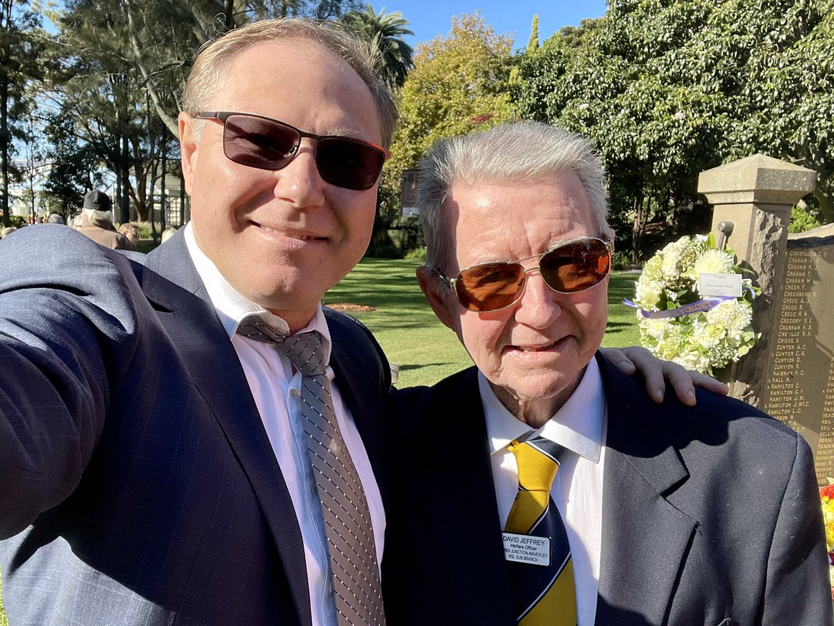 LGoltsman's tweet photo. ANZAC Day is a special time of commemorating and offering our sincerest gratitude to those who’ve sacrificed their lives for our freedom. A day when we remember them and say “Thank You” #lestweforget #anzacday @WaverleyCouncil https://t.co/XPlg8Zb8sn