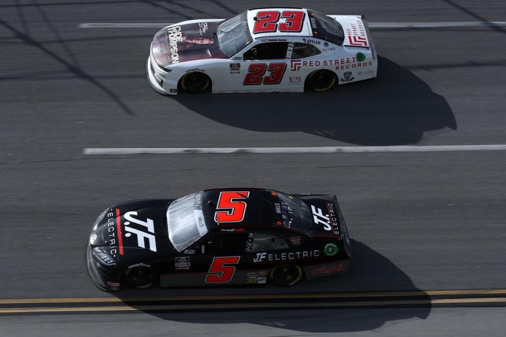 TeamBJMcLeod's tweet image. A few snapshots from today’s race at the iconic superspeedway. 📸 

@jf_electric / @SkuttleTight / @SOGAchampions / #XfinitySeries