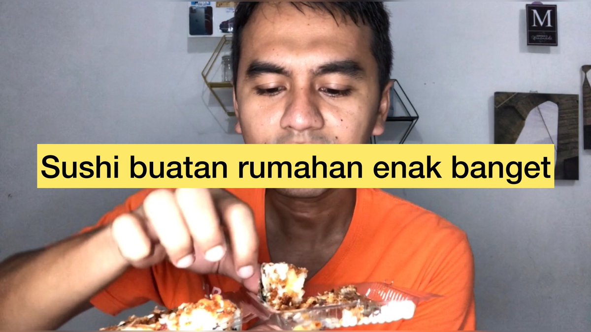 Qiwaaa's tweet photo. Mukbang Sushi 15.000 &amp; rasanya luar biasa. Ada di Batam.
https://t.co/NOy9u8VhaO *klik subscribe ya 🥰, share &amp; comment* https://t.co/ulAb9ukTli