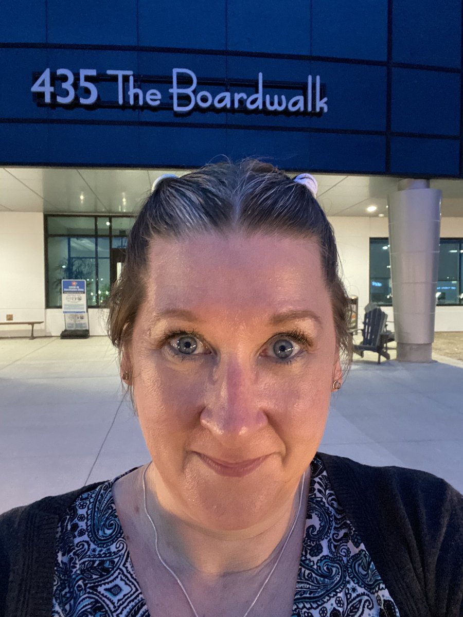 KimRigden's tweet photo. This is my happy face after spending 8.5 hrs working at the #TeamVaccineWR clinic. There is nothing like sharing joy and gratitude along with those getting a jab. It is awesome.  (Pic taken outdoors away from others) https://t.co/yyQ9ty8yWz