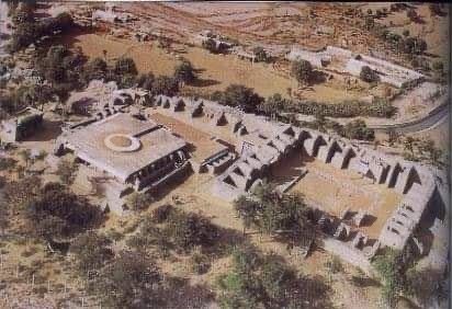 Takshashila : The World’s first known University. About 2,800 years ago, there existed a giant University at Takshashila, in the north-western region of Bharat (in today’s Pakistan).According to the Ramayana, King Bharata founded the town in the name of his son, Taksha.1/n