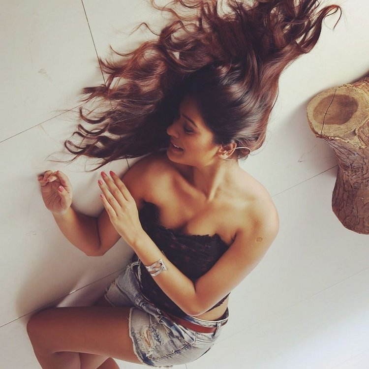 EzyV726WYAAX2ub?format=png&name=900x900