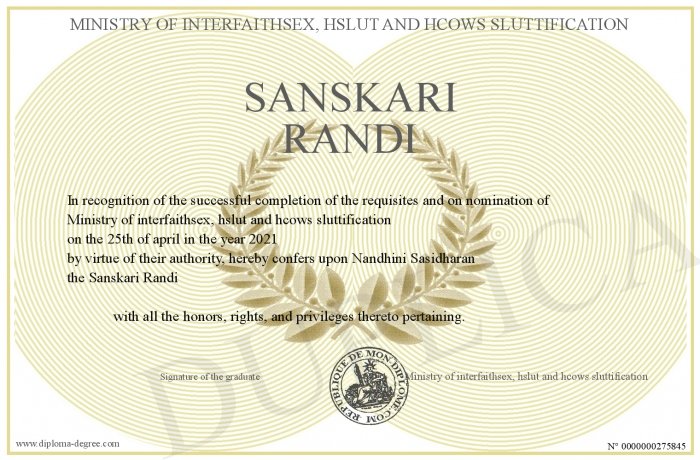 Nandhin75880731's tweet photo. Proud moment for #hsluts #hcows #sanskarirandi thanks all for your love and prayers ❤️💋 https://t.co/vLMWPLqrn7