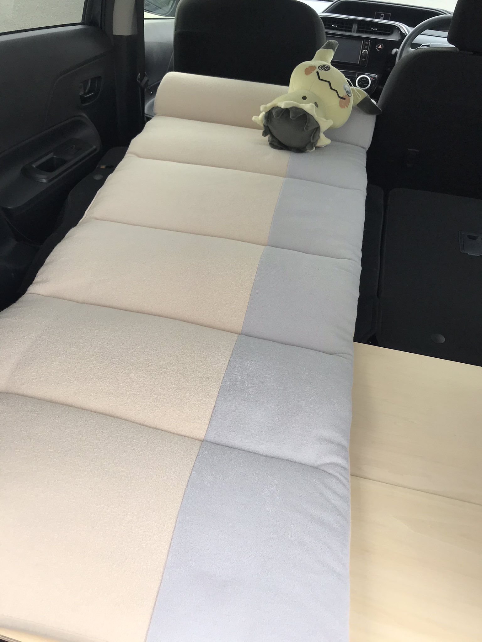 みななみンミン蝉 アクアを車中泊できるようにした T Co Iaa3ym9gj4 Twitter