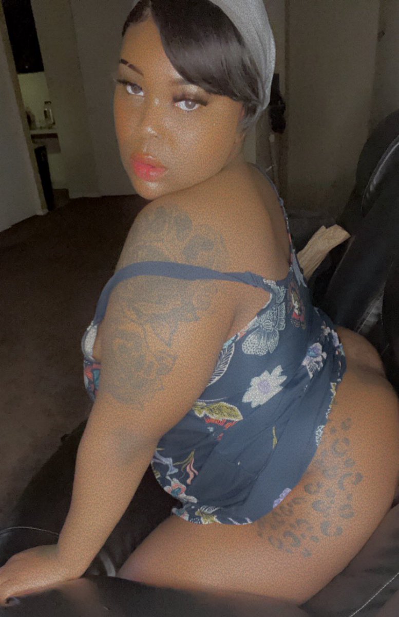 Angel20z_'s tweet photo. Iβm not no fake freaky bitch Iβll change yo life fr π€« #clickonit #retweet #ineedfriendstofuckon https://t.co/1RWA5f2Xke