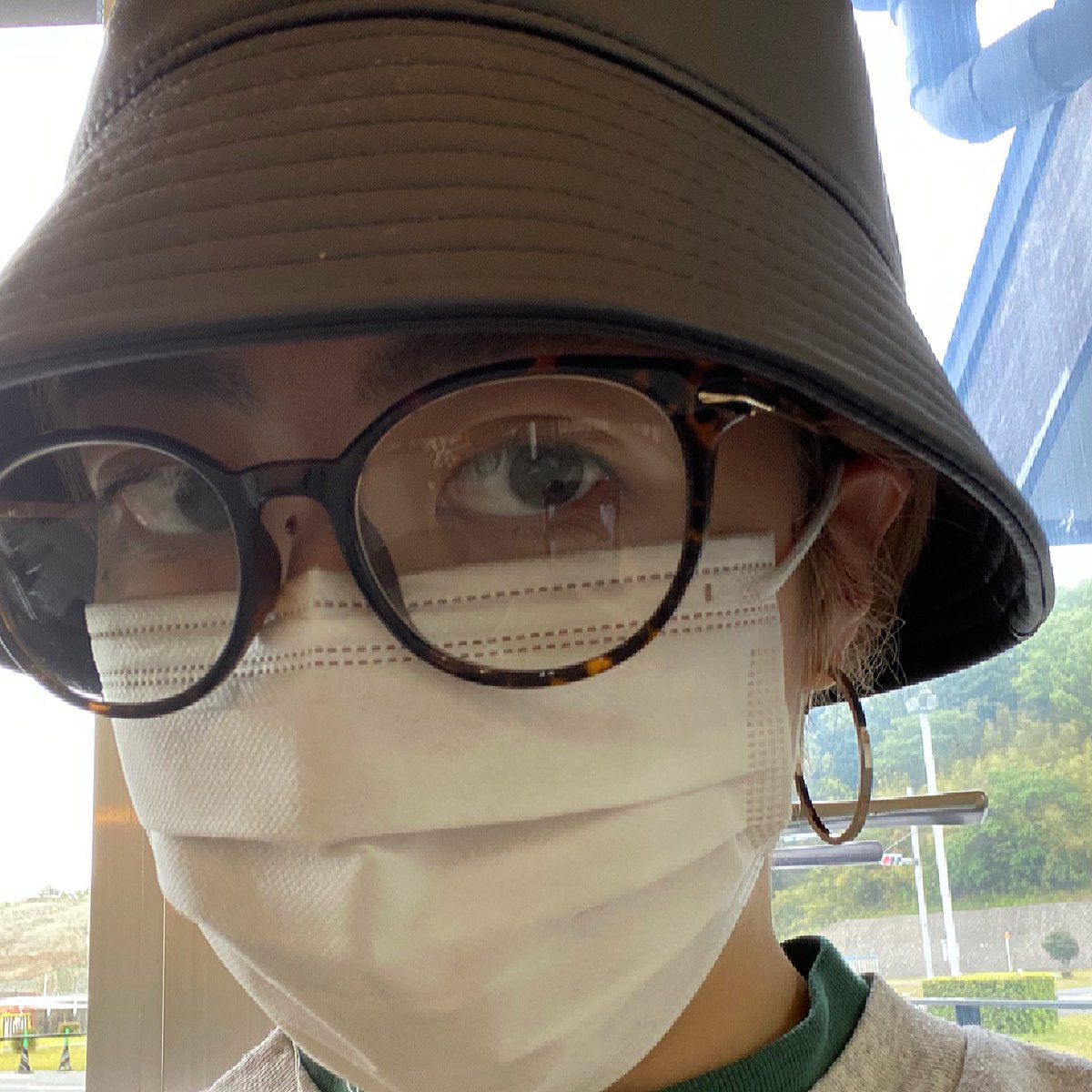 Rumina3150's tweet photo. i wanna go home. https://t.co/zc3S9uhnTs