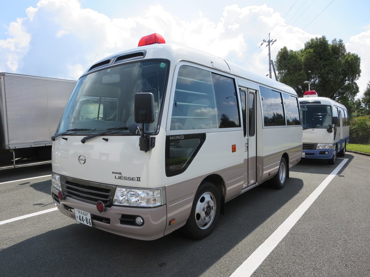 護送車 護送車