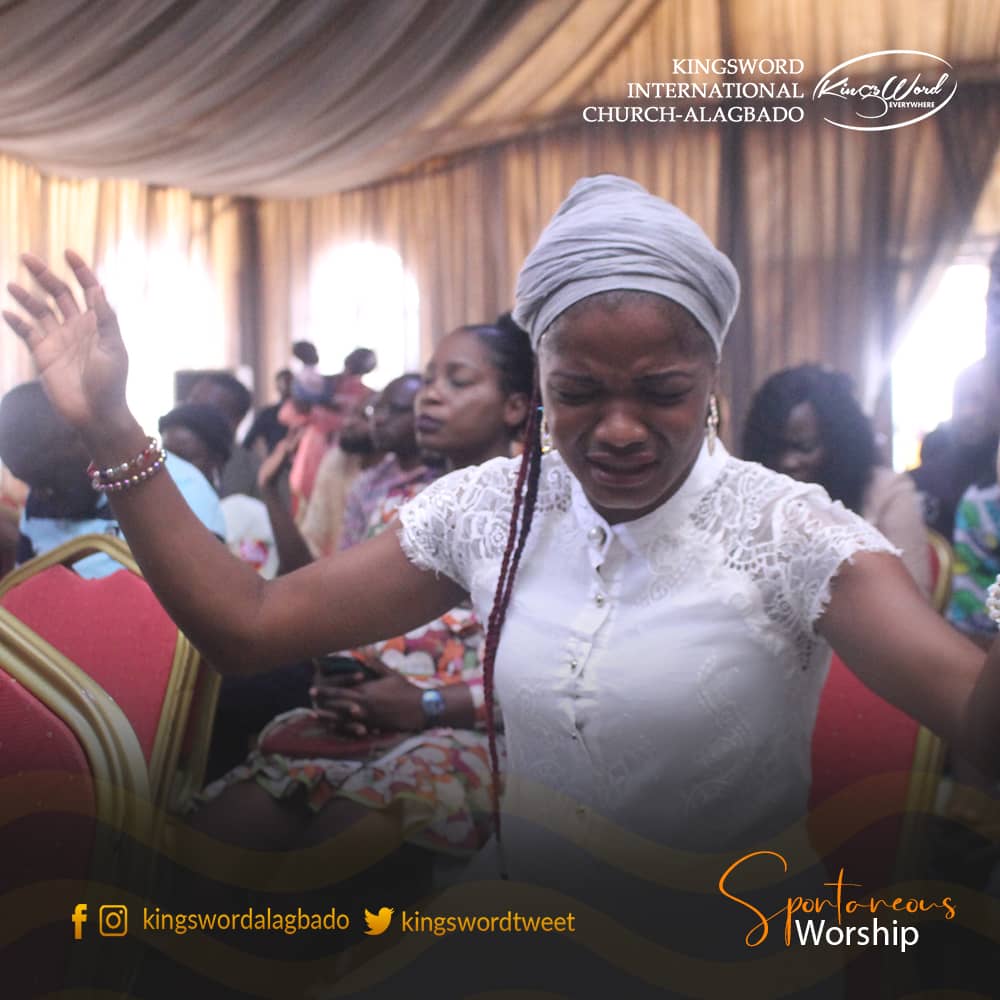 kicalagbado's tweet image. More moments from #spontaneousWorship...