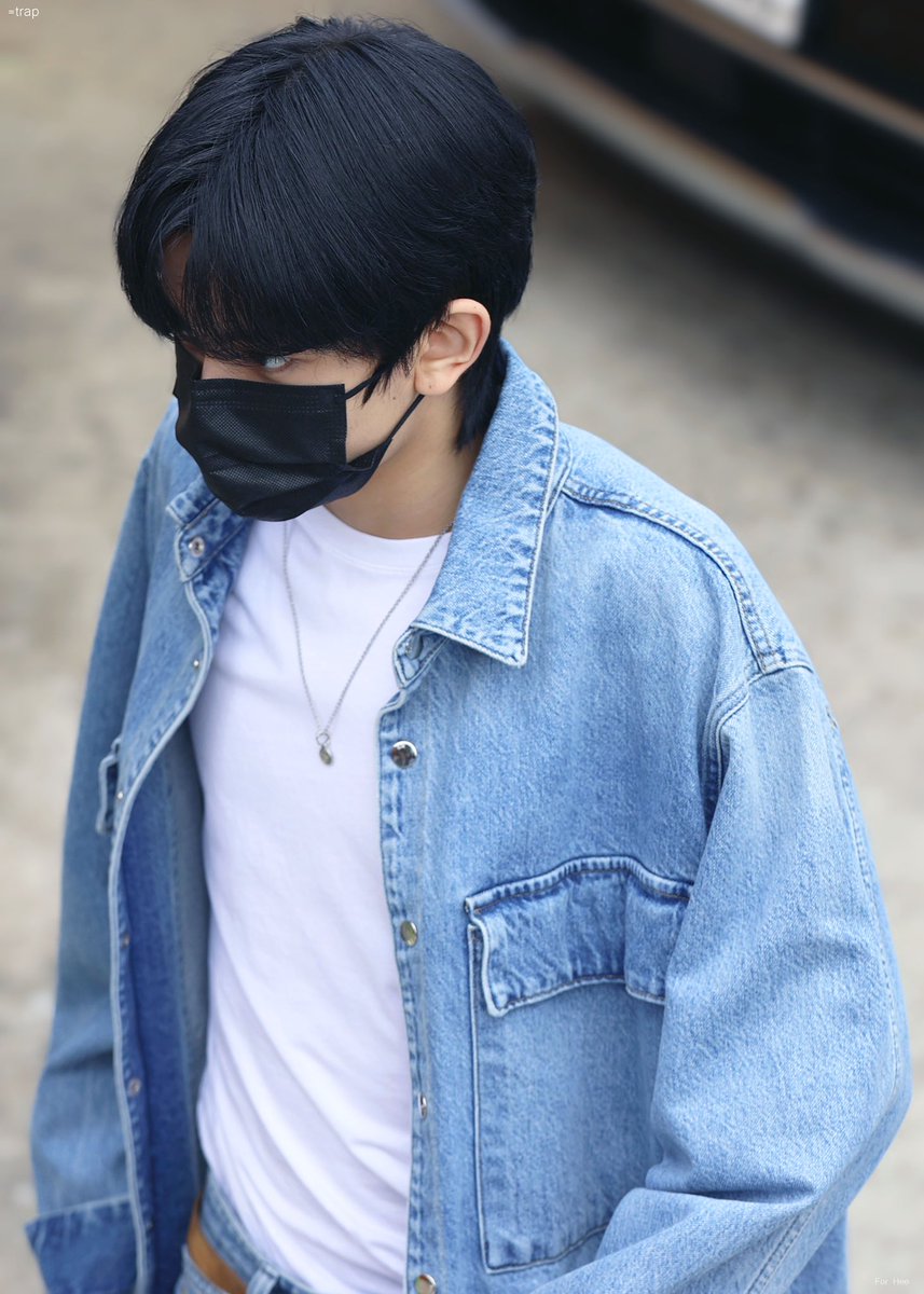 hee_trap1015's tweet photo. 210413

D-1
기대기대🥳💕

#ENHYPEN #엔하이픈 #희승 #HEESEUNG #ヒスン https://t.co/r5jG3UDKaX