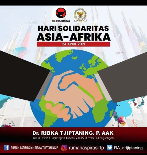 Aztizulkarnain1's tweet photo. Ayo pemuda/i Indonesia! Galang solidaritas kemanusiaan dalam upaya bersama menghadapi pandemi global &amp; untuk menciptakan dunia yang lebih baik!! Merdeka!!! 🇲🇨✊ #RibkaTjiptaningProletariyati #RTP #PDIPerjuangan #DPRRI #KoKabSukabumi https://t.co/y5lWmkGqEM https://t.co/F6mupfwrGL