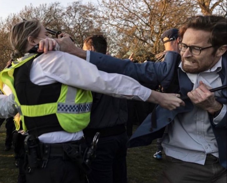 <a href="/pritipatel/">Priti Patel MP</a> This is the the arsehole. Go get him.