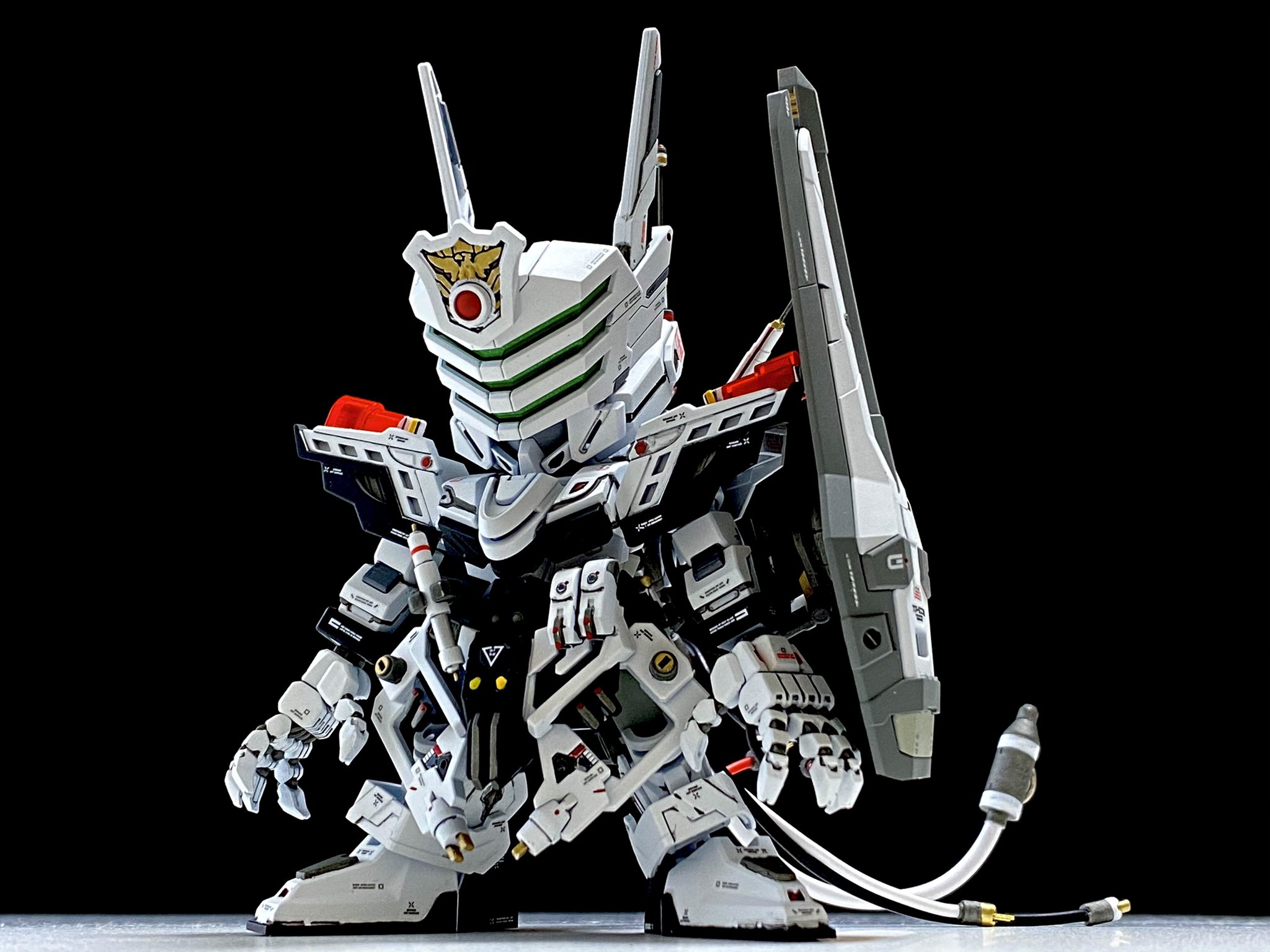 ﾊﾟﾌﾟﾃﾏｽ ﾋﾛｯｺ Sdw Heroes サージェントヴェルデバスターガンダム 零 完成しました 警察官溢れる作品になりました とっても良いキットで楽しい一週間でした 追加写真はリプ欄をご覧ください ガンプラ Sdガンダムワールドヒーローズ T Co