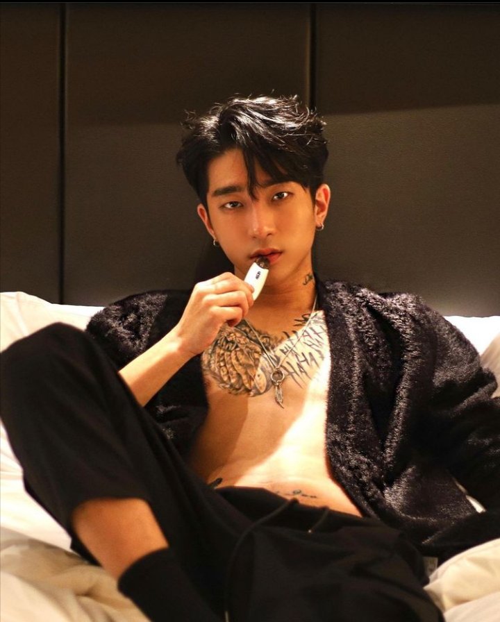 ˢˢ❧𝐏𝐄𝐀𝐂𝐇♛ |ไม่ตอบ=อยู่กับเพื่อน tweet media