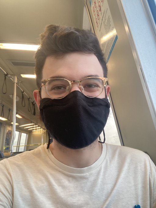 i&rsquo;m feeling pretty smiley lately 😊 https://t.co/OCmRTpVxnG
