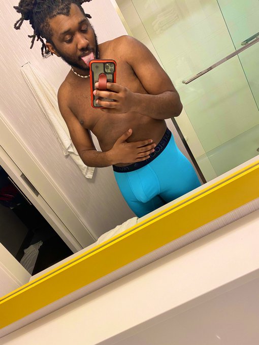 On or off? https://t.co/97gRBoD0pf