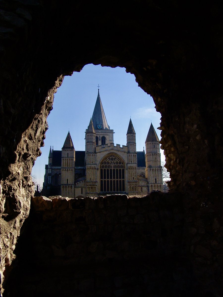 coolonespa's tweet photo. #Top4Theme is #Top4Structures
4 & Only 4 😱
1⃣ Rochester Cathedral, Kent
2⃣ Mayan ruins, Ek'Balam, Yucatán, Mexico
3⃣ Mosteiro dos Jerónimos Belem, Lisbon, Portugal
4⃣ Walt Disney Concert Hall, Los Angeles
@VisitKent @VisitMex @TurismodeLisboa @VisitCA https://t.co/EOiZXjo4pZ