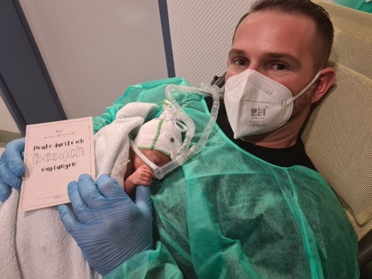 We need more of this! In Butterstadt, Germany a young man lost his pregnant 27 y.o. wife to COVID; their child born premature. Employees at his landscaping company Odenwäller came together and donated 180 vacation days & his employer added 90 more.  https://www.stern.de/familie/leben/mann-verlor-seine-schwangere-frau-an-covid-19-und-blieb-mit-einem-fruehchen-zurueck-30487314.html