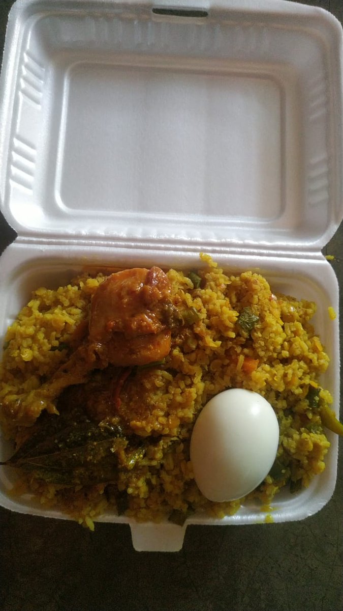 YASID16610448's tweet photo. @YASID16610448 and #Food_for_the_helpless jointly has started hot meal distribution to the homeless and street people marking month of Ramadan and the project will be continued entire the month. 
Donate us to feed the people. 🙏🙏🙏 https://t.co/KrsBiY3jt4