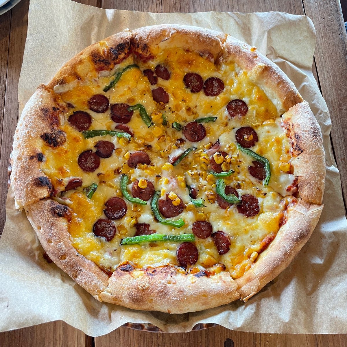 K_neetest's tweet photo. なんだかんだ初、コスパ強いし景色も大変良き! #neetrip #neeteat (@ 花人逢 Pizza in the Sky in 本部町, 沖縄県) https://t.co/5D8JP6Voar https://t.co/7A4SDjQphR