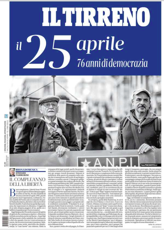 s_tamburini's tweet photo. #buongiorno con la doppia #primapagina de @iltirreno . La sovracopertina sul 25 aprile e la prima pagina tradizionale (questa è quella dell'edizione di Livorno-Rosignano-Cecina) @TirrenoLivorno @guarducciale @cristianomeoni @dfastelli @fedelazzotti https://t.co/saNa8WQk77