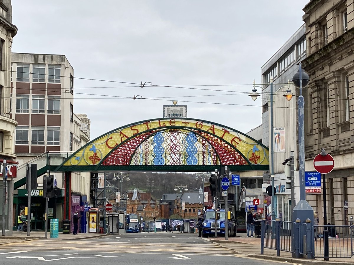 helen_angell73's tweet image. Bridge 

#Sheffield #walkway #colour #poetry #art #castlegate