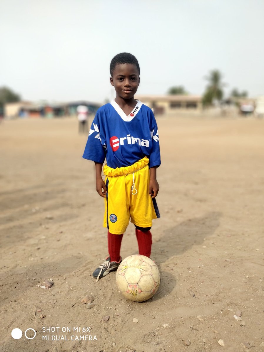 Watch out GH,he is only 7yrs but already performing wonders on the pitch 
Ashaiman Maradona