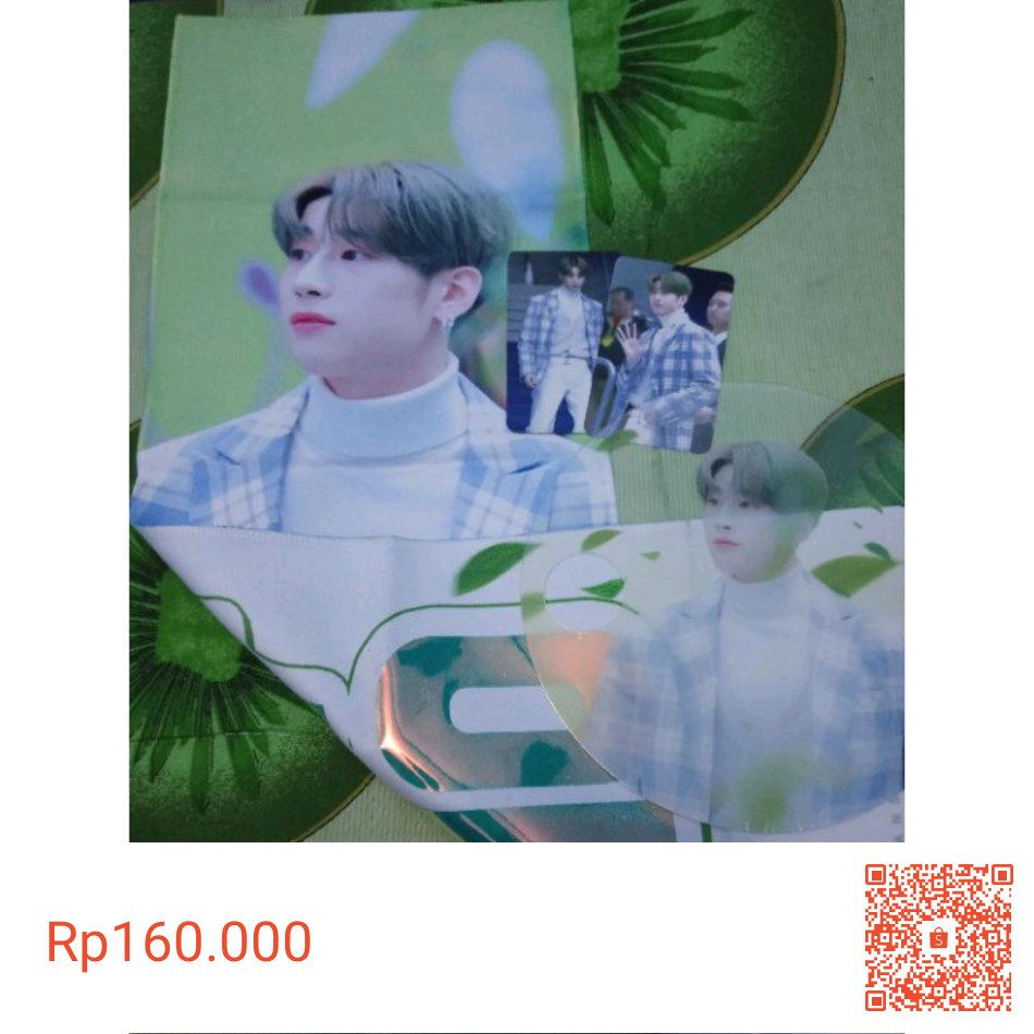 ryeonseungss's tweet photo. Saya menjual SLOGAN HAN SEUNGWOO BY SEUNGWOO TREE seharga Rp160.000. Dapatkan produk ini hanya di Shopee! https://t.co/nETaY2IUOO #ShopeeID https://t.co/oMaTLkBLG1