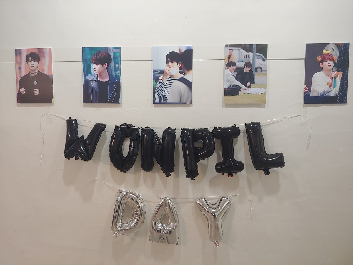 방방 tweet media